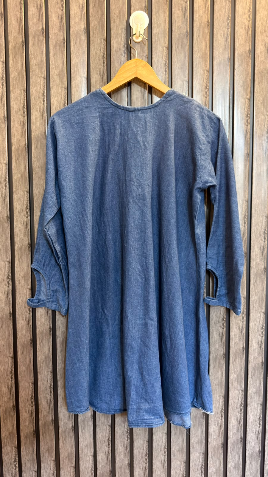 Chest 19  Lenght 32  Fabric denim Women’s Premium Western Long Top