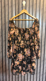 Chest large  Lenght 33  Fabric chiffon Modern Women’s Branded Tunic Top