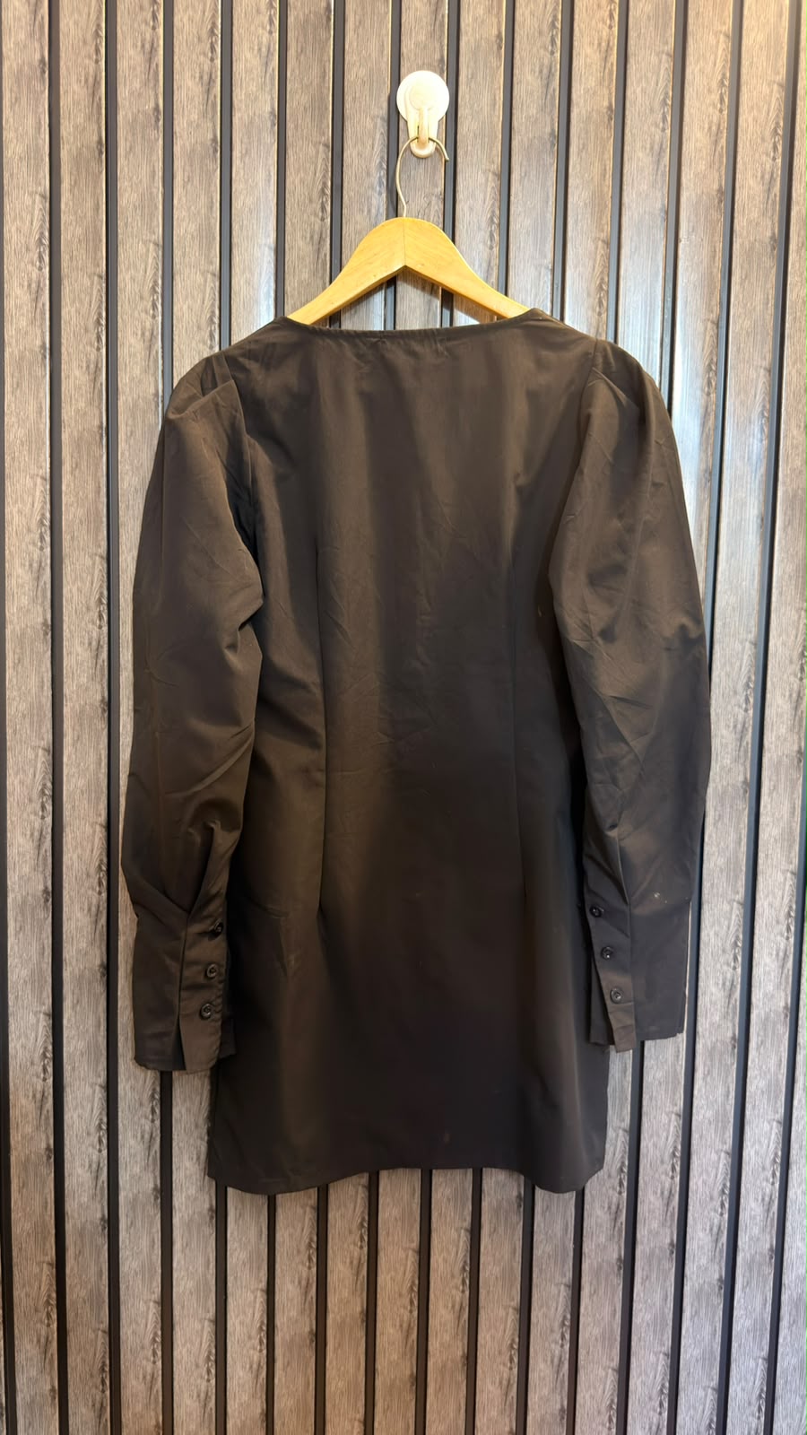 Chest 17  Lenght 31  Fabric cotton silk Women’s Sophisticated Long Top