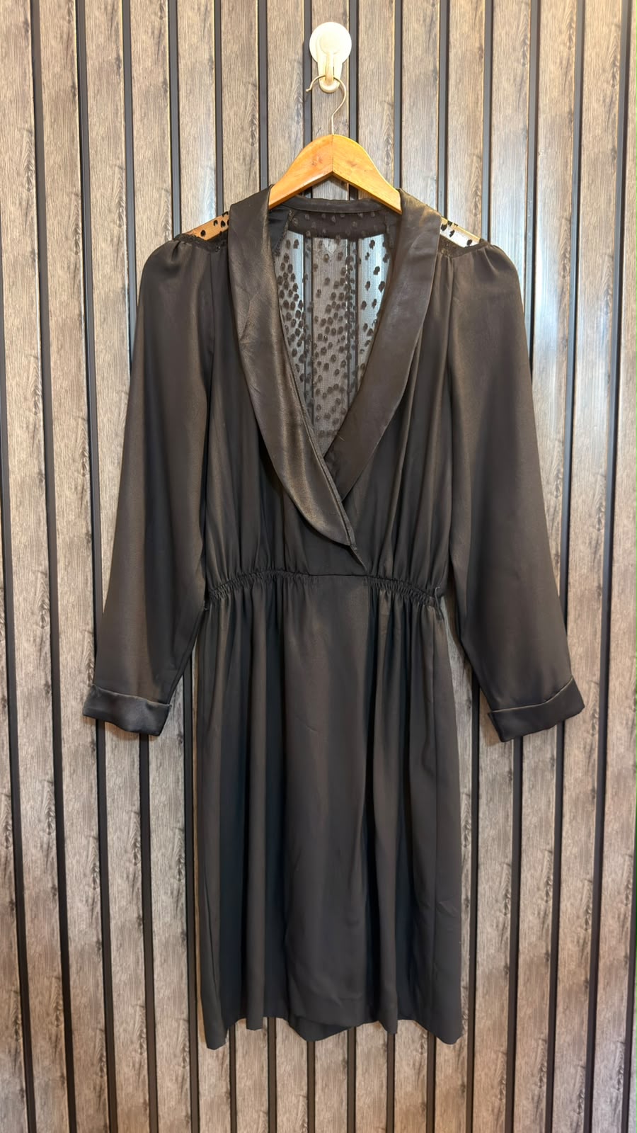 Chest 19  Lenght 38  Fabric silk Trendy Ladies’ Long top