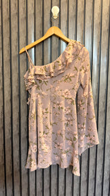 Chest 18  Lenght 30  Fabric chiffon Trendy Casual Long Top for Women