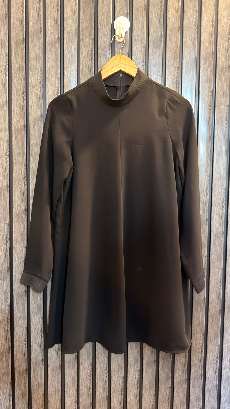 Chest 18  Lenght 30  Fabric silk Classy Women’s Long Western Top