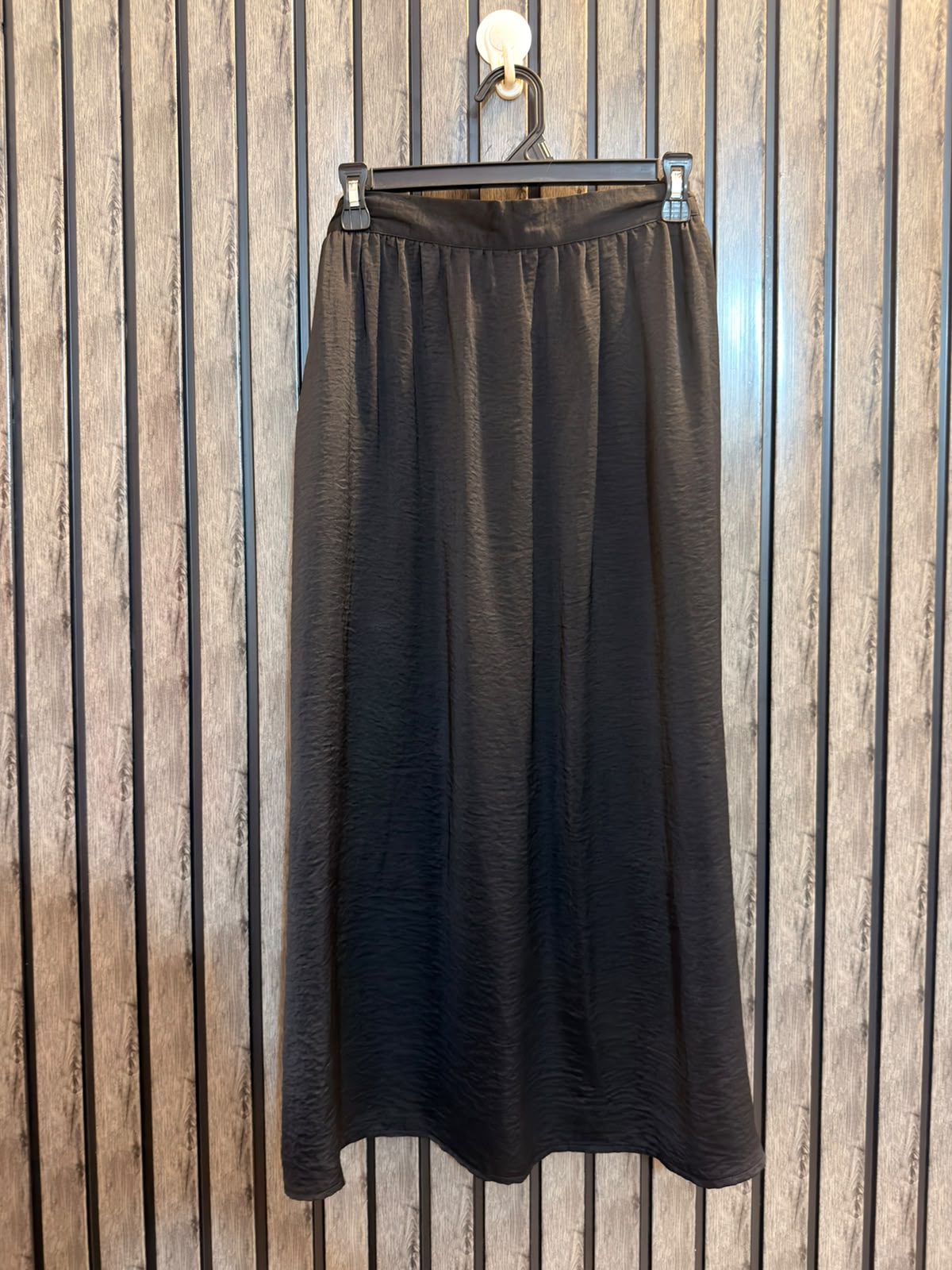 Waist 38  Lenght 33  Fabric Silk Casual Western Skirt