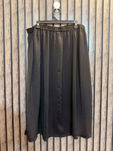 Waist 38  Lenght 33  Fabric Silk Casual Western Skirt