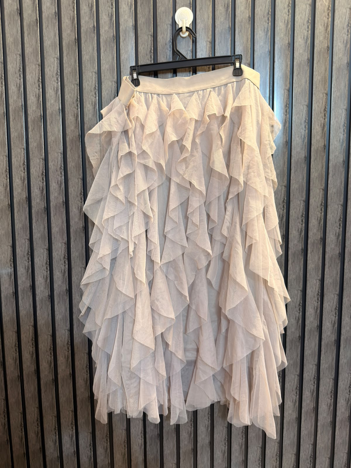 Waist 40  Lenght 36  Fabric net Women’s Fashion Skirts