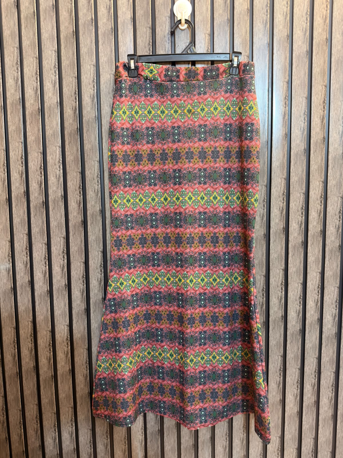 Waist 34  Lenght 39  Fabric Rayon Western Girls Skirt