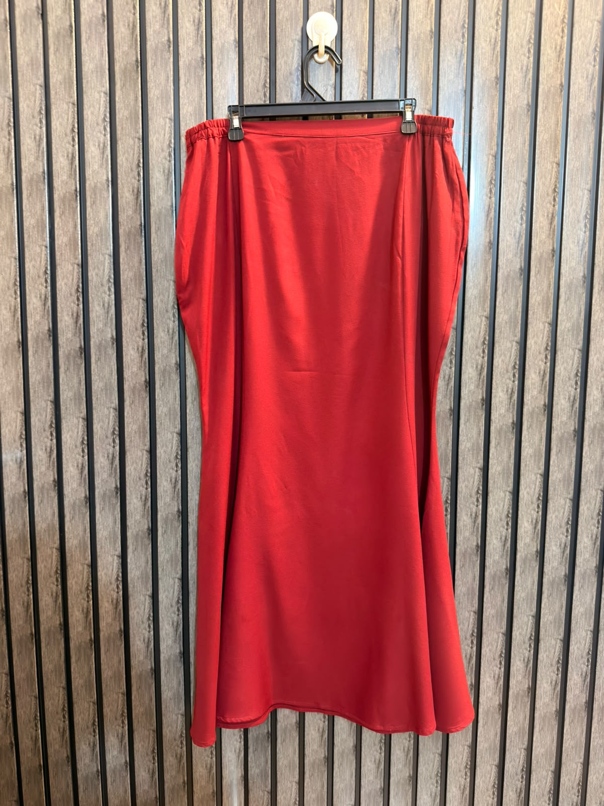 Waist 38  Lenght 41  Fabric Rayon Ladies Skirts