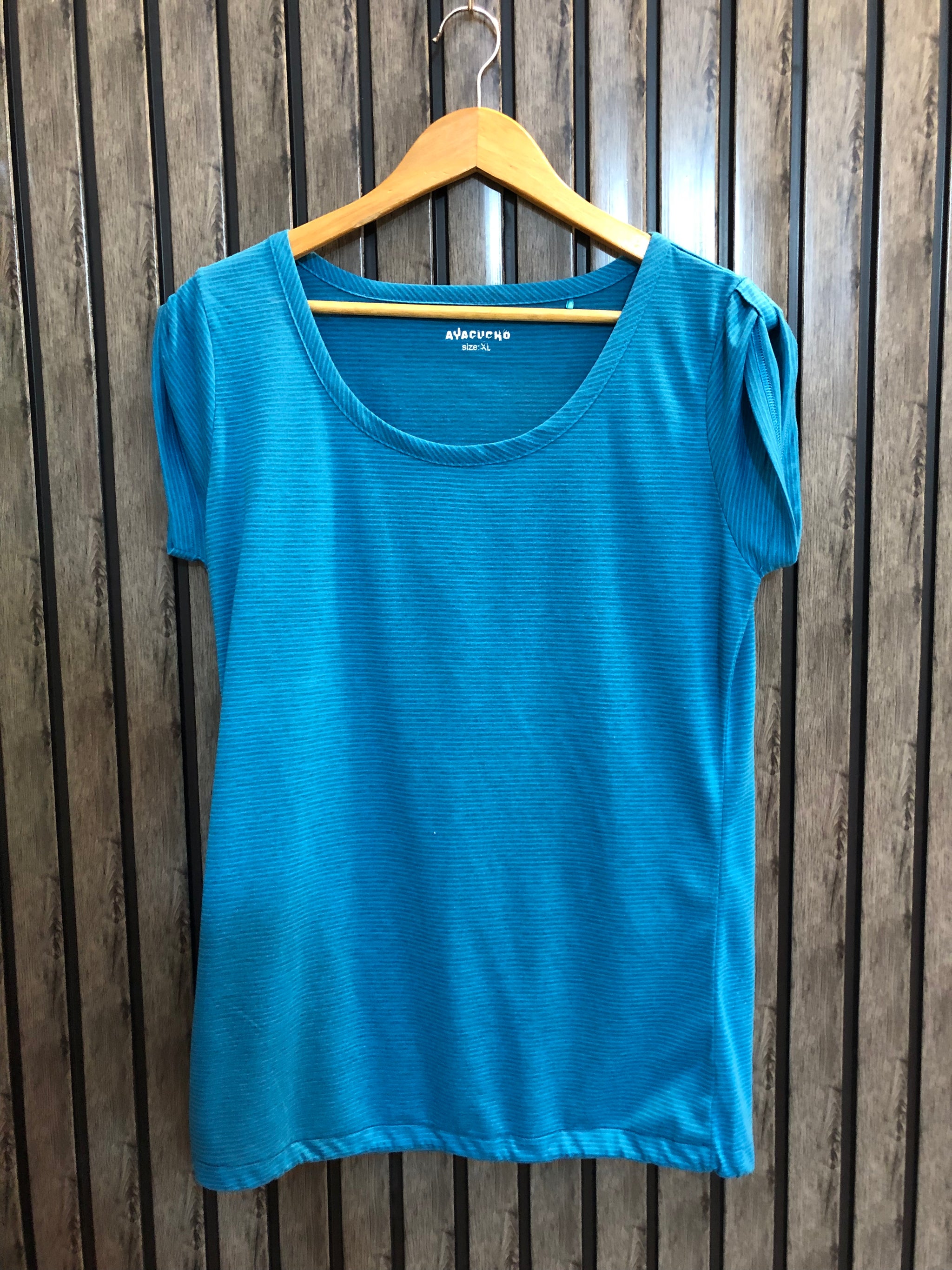 Chest 21  Length 27 Imported Branded Women T-Shirts in Pakistan