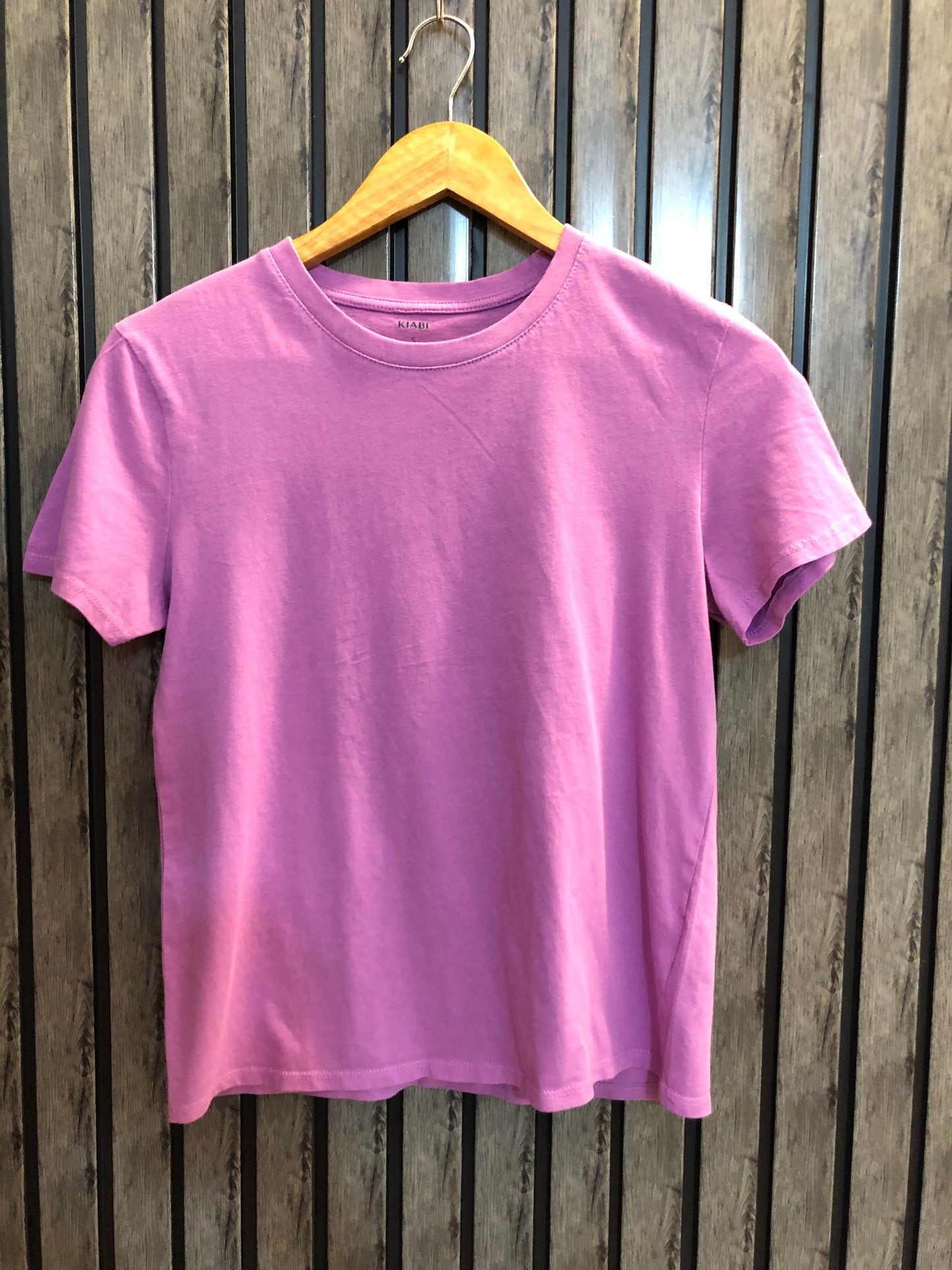 Chest 17  Length 21 Fashionable Ladies T-Shirts