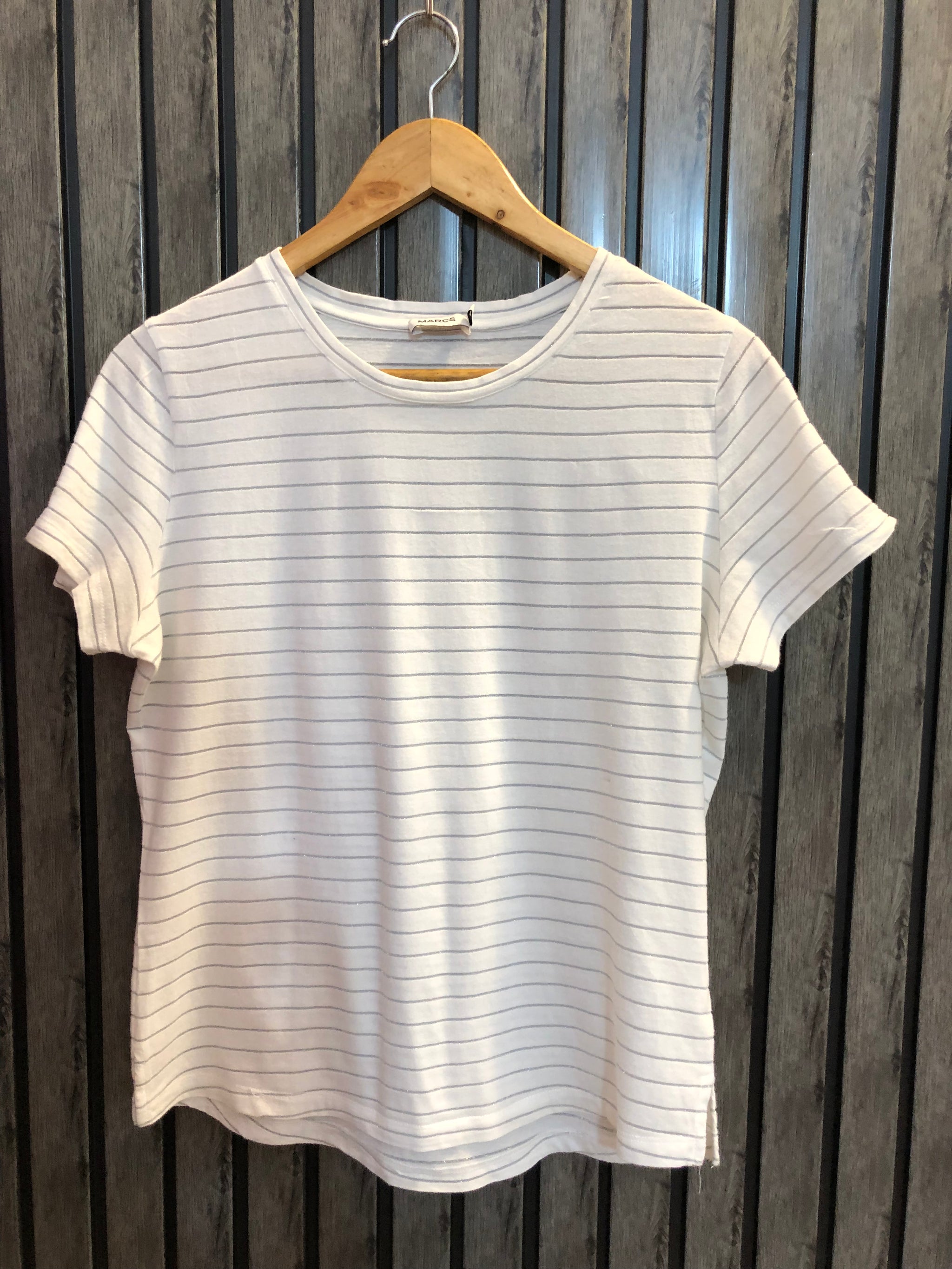 Chest 20  Length 22 Modern Women T-Shirts Collection