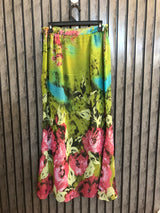 Waist 33  Length 39  Fabric Silk The Skirt Studio