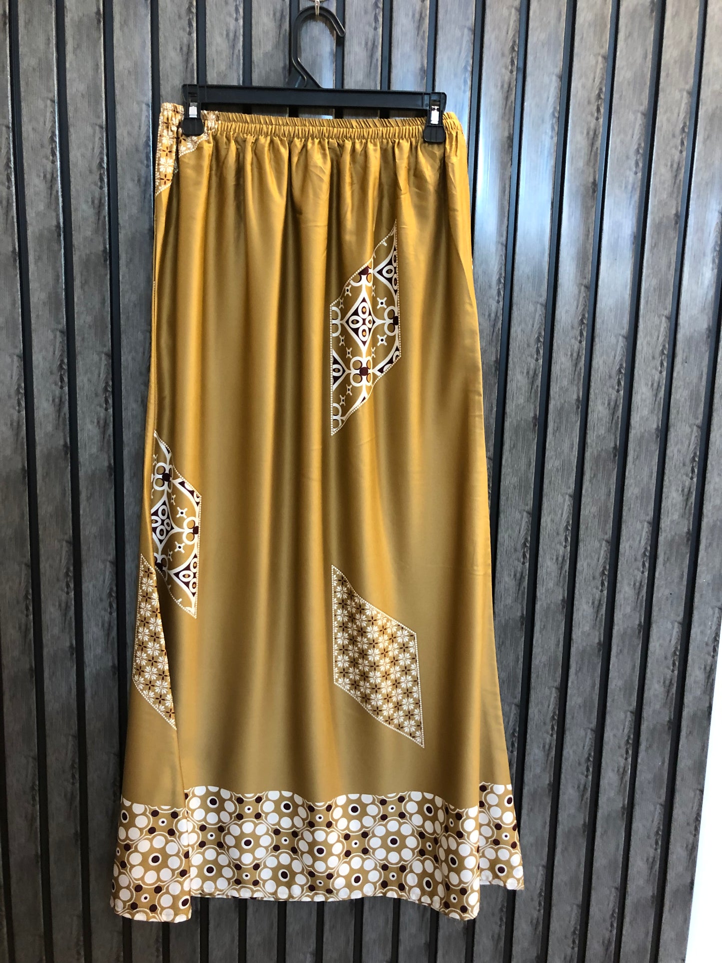 Waist 34  Length 38  Fabric Net Western Skirt Fashion Studio for Her