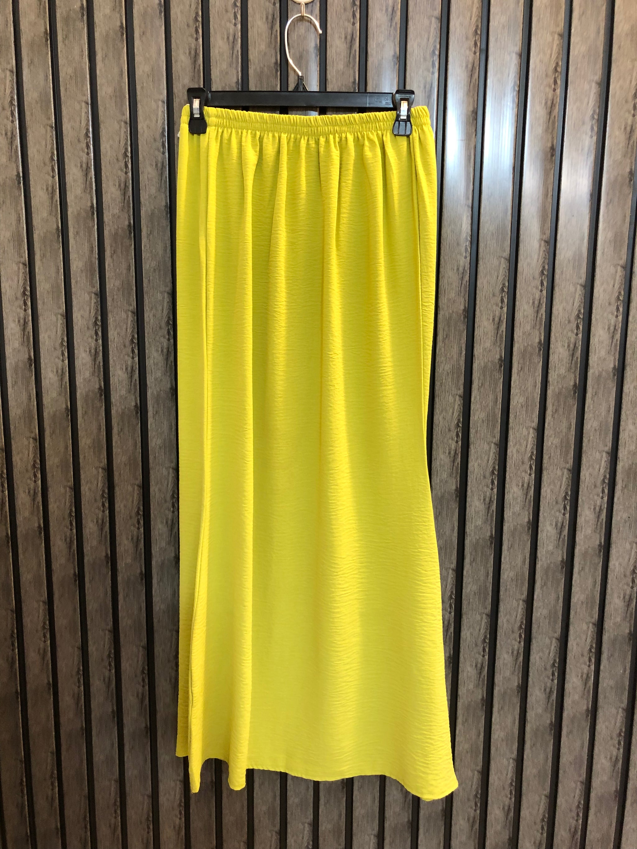 Waist 28  Length 38  Fabric Silk Elegant Western Skirts & Trend Collection