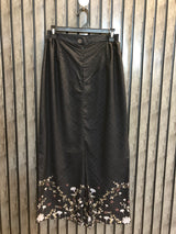 Waist 30  Length 37  Fabric Silk The Signature Western Skirt Store