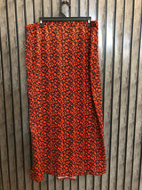 Waist 42  Length 37  Fabric Silk The Elegant Western Skirt Emporium