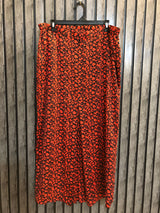 Waist 42  Length 37  Fabric Silk The Elegant Western Skirt Emporium