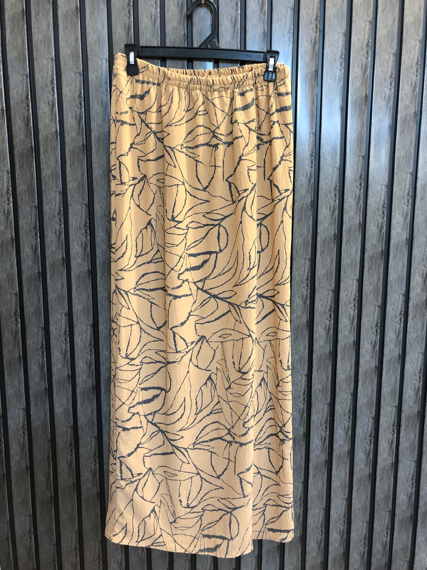 Waist 34  Length 39  Fabric Silk Redefining Western Skirts for Modern Queens