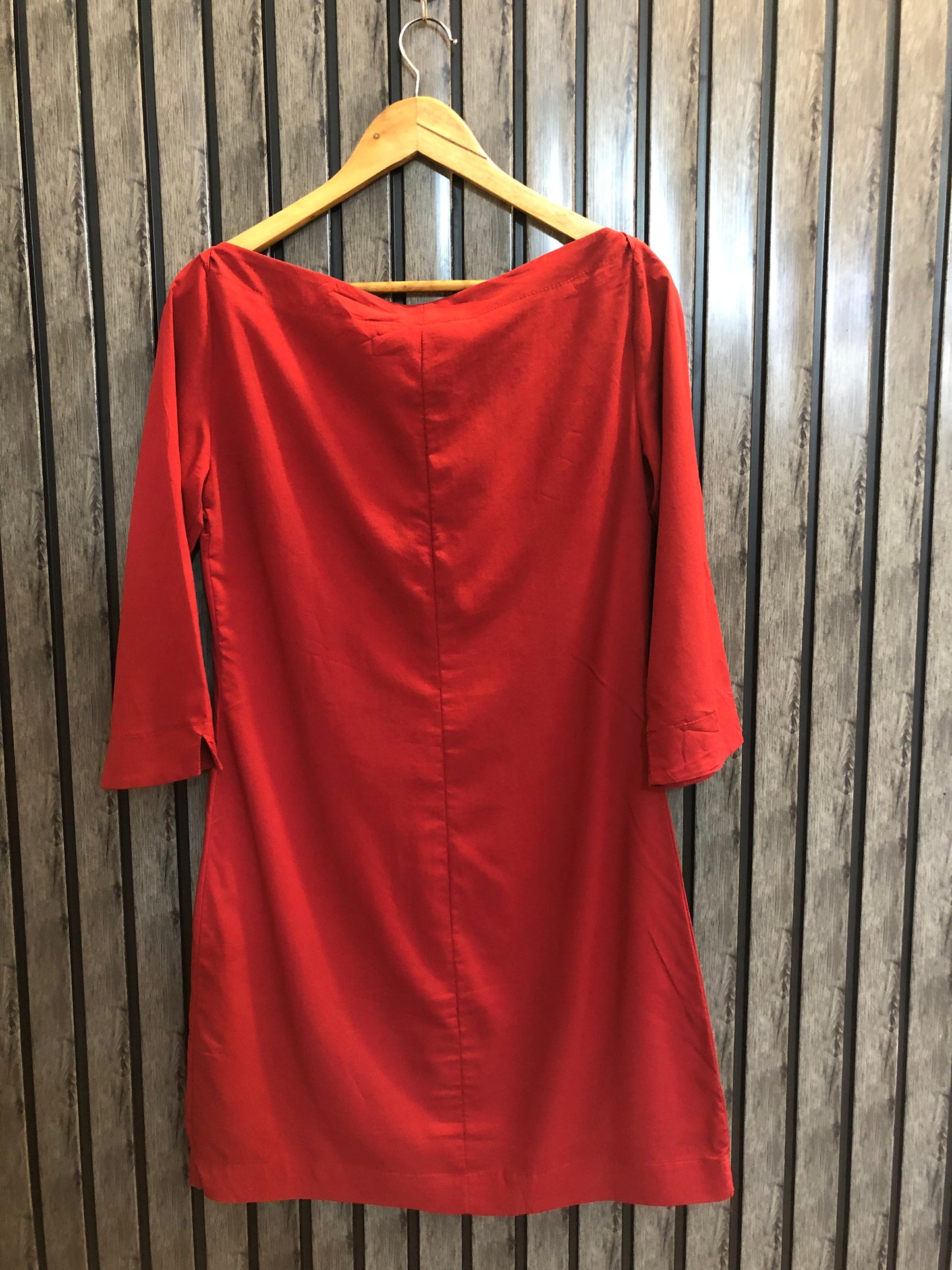 Chest 18  Length 32  Fabric Silk Stylish Western Wear Long Tops for Her