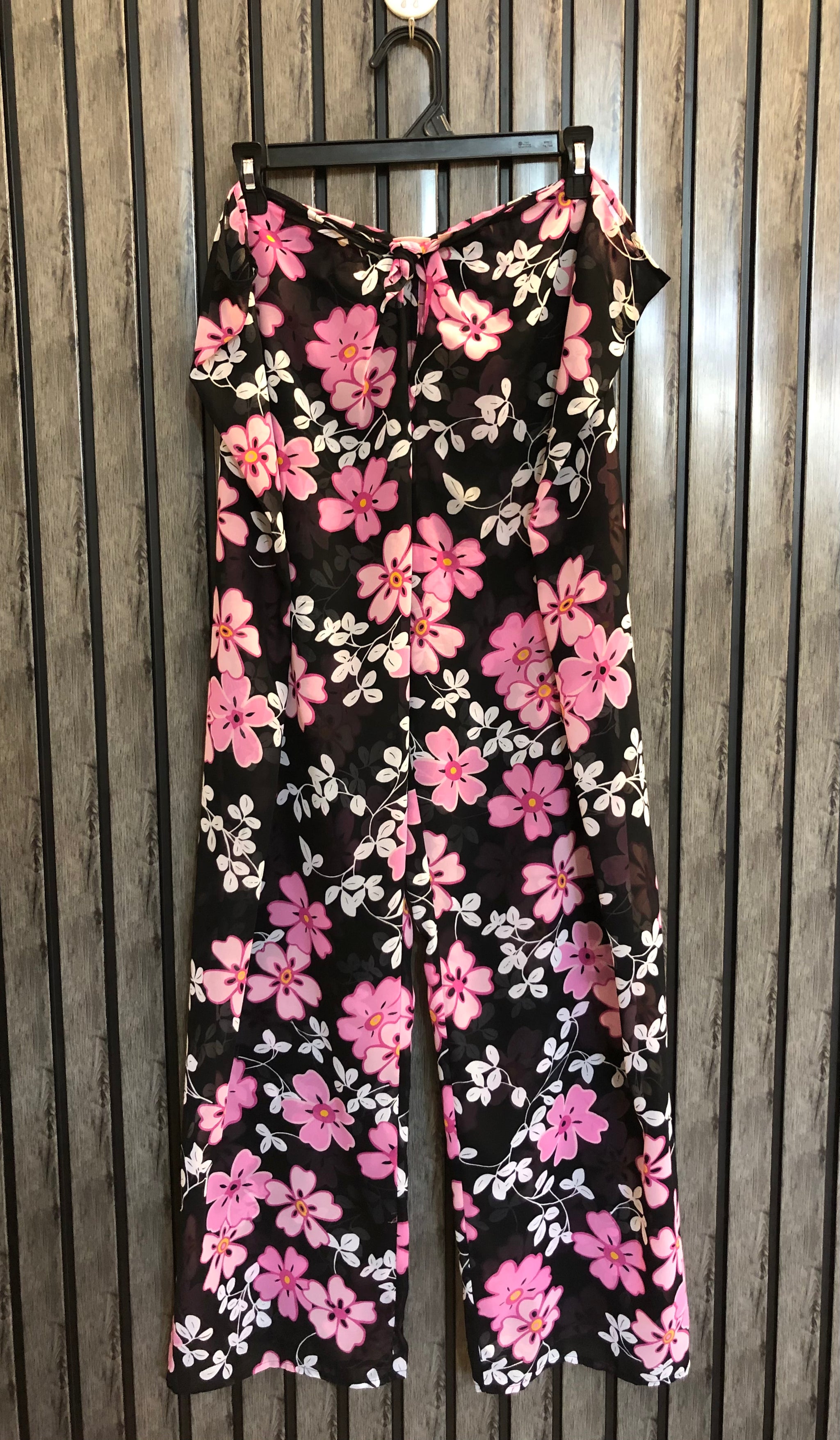 Waist 42  Length 43  Fabric Chiffon See Through  Exclusive Western Ladies Designer Trouser