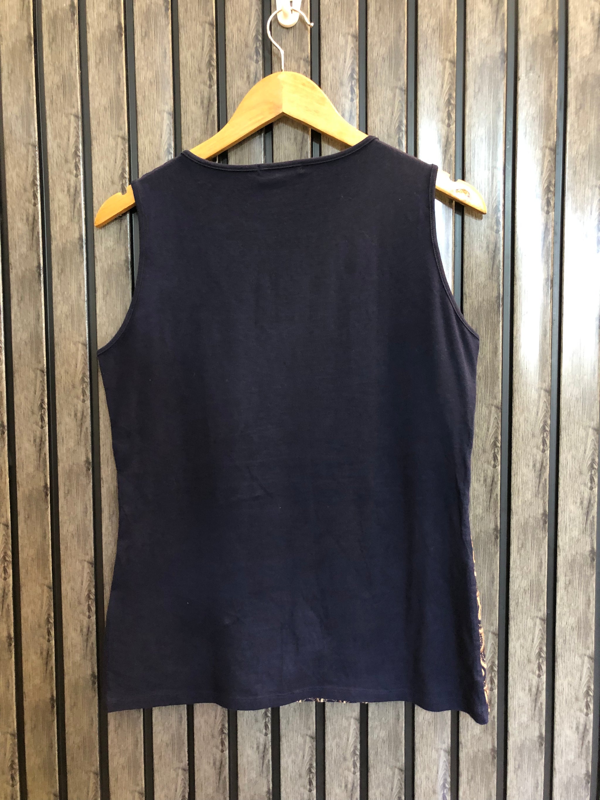 chest 18  lenght 24 Trendy Women’s Street Style T-Shirt