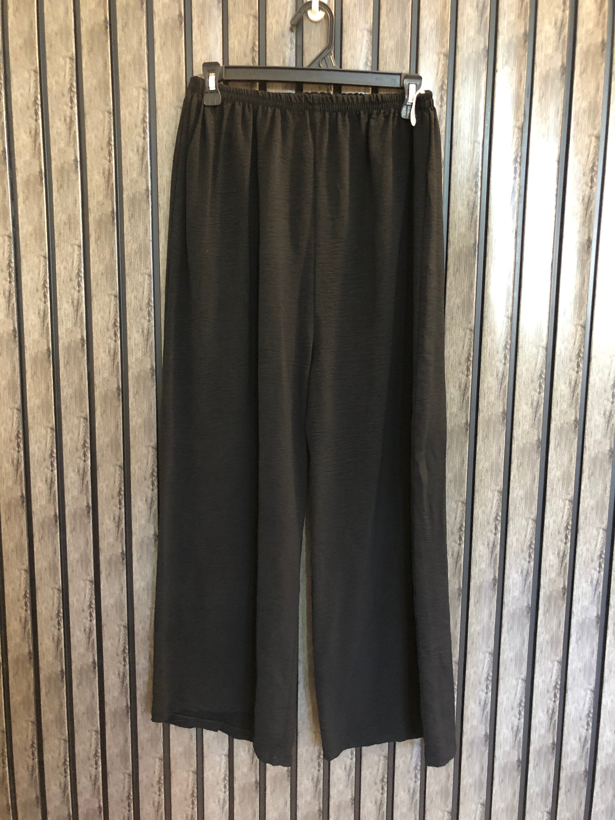 Waist 32 To 34  Length 38  Fabric Silk Imported Western Style Women Trousers