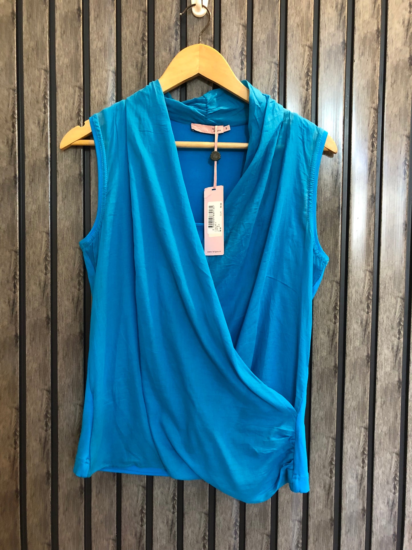 chest 21  lenght 23  fabric front cotton  back fabric linen Western Style T Shirts for Women