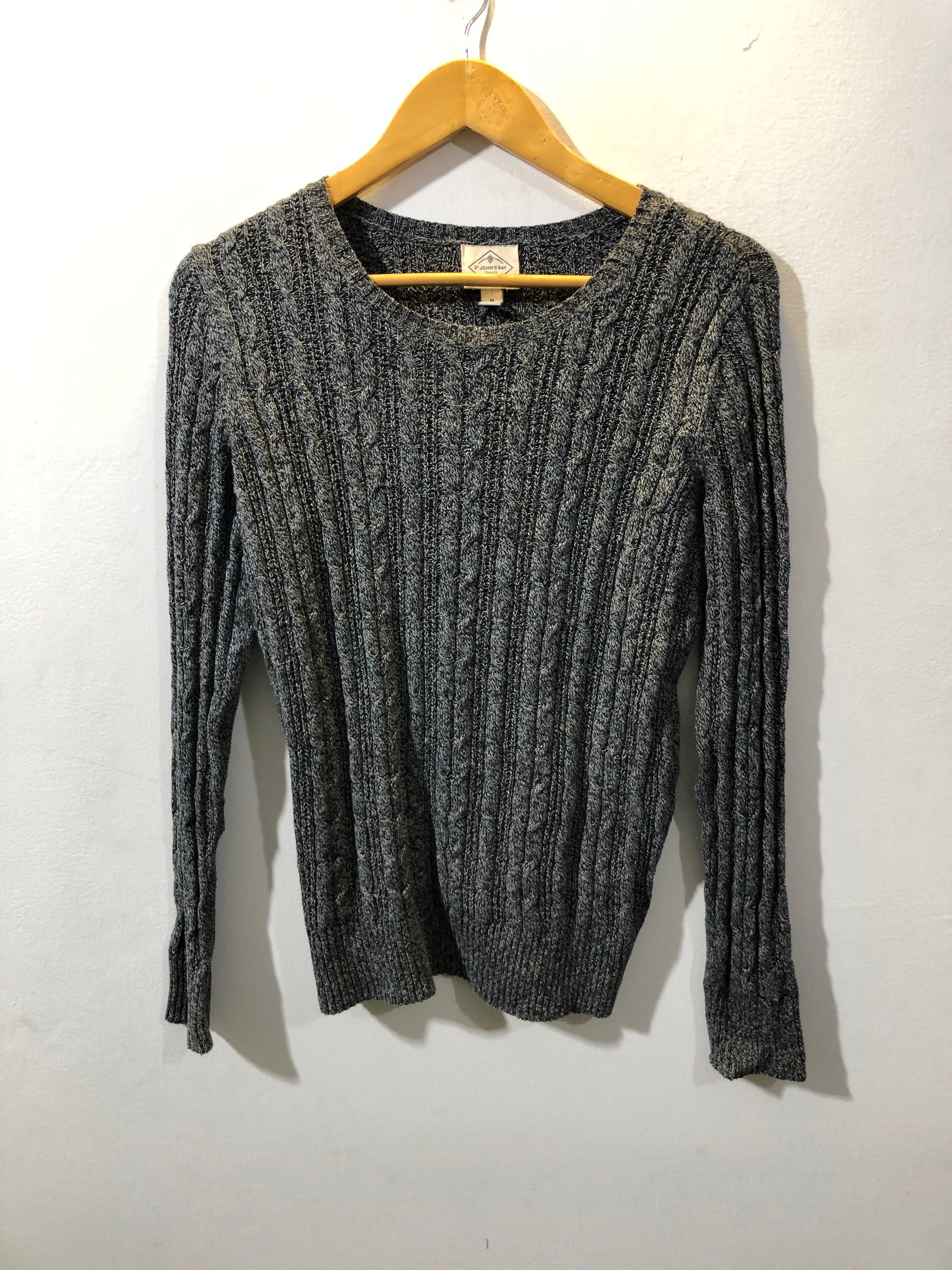 Modern Style Winter Tops