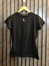 chest 18  lenght 22 Chic Modern Women’s T-Shirt