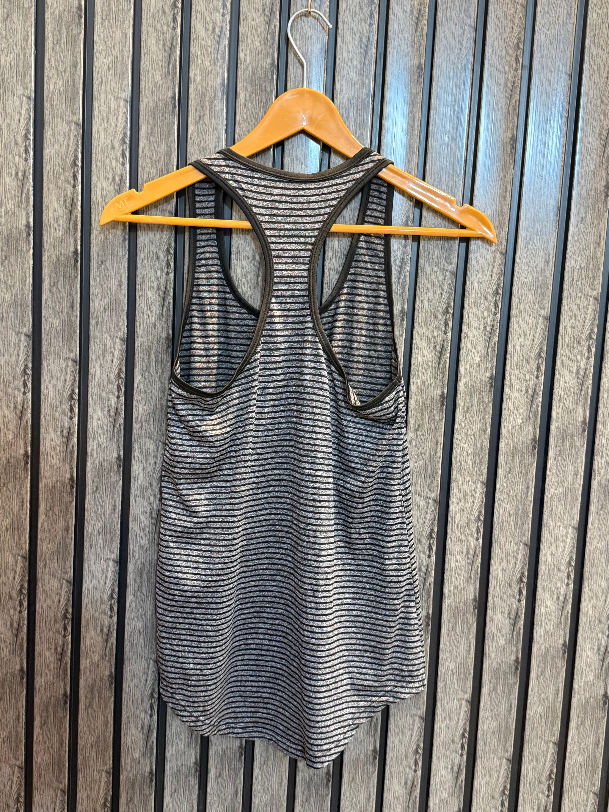 Chest 18  Length 24 Trendy Casual Wear Tee for Girls