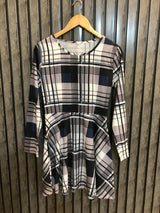 Chest 16.5  Length 33  Fabric Silk Comfortable Fit Western Long Top