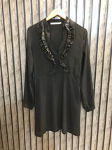 Chest 18  Length 34  Fabric Silk Minimal Style Branded Women Long Top