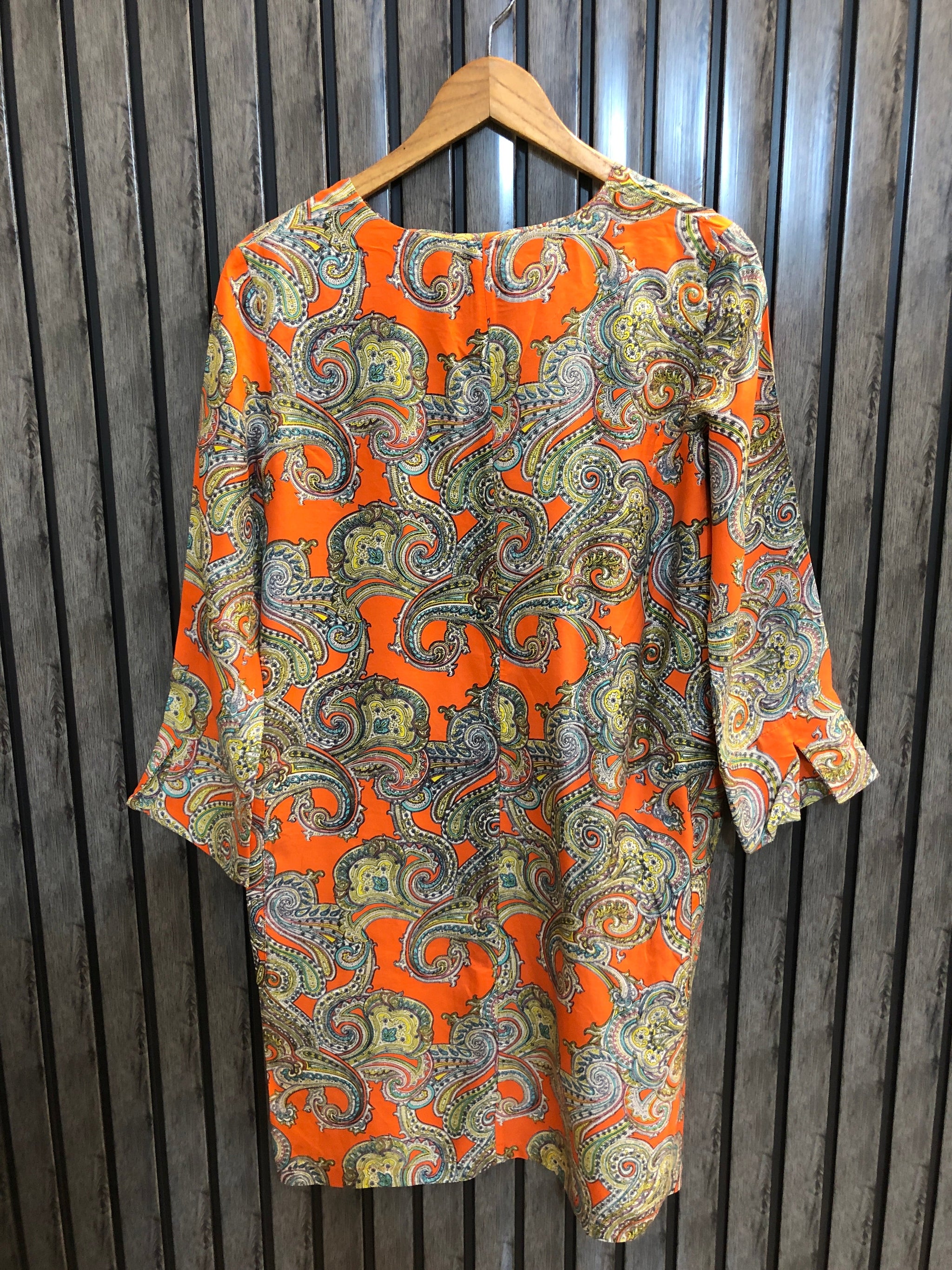 Chest 18  Length 37  Fabric Silk Trendy Look Imported Women Long Top