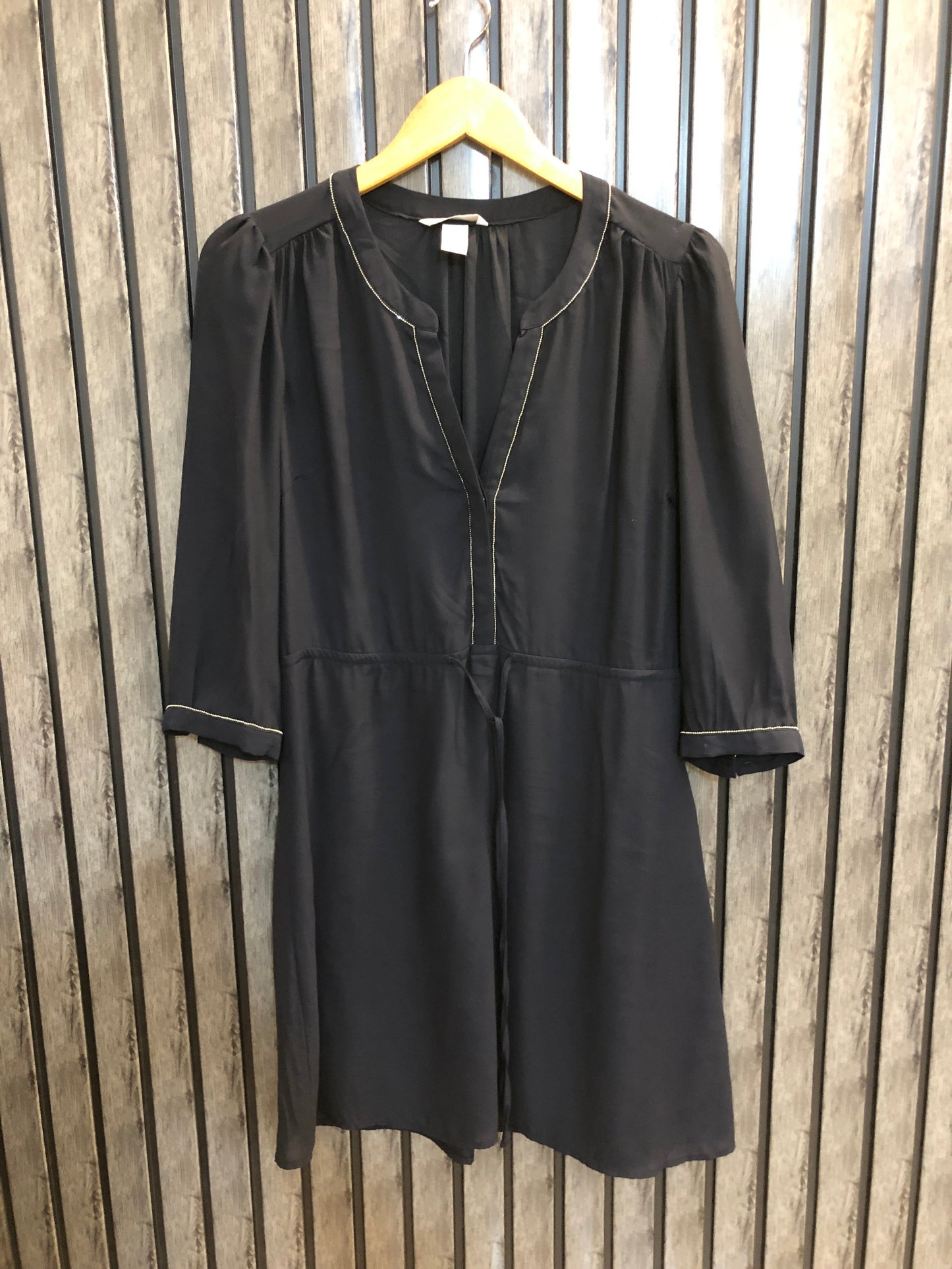 Chest 19  Length 35  Fabric Silk Urban Style Ladies Branded Long Top