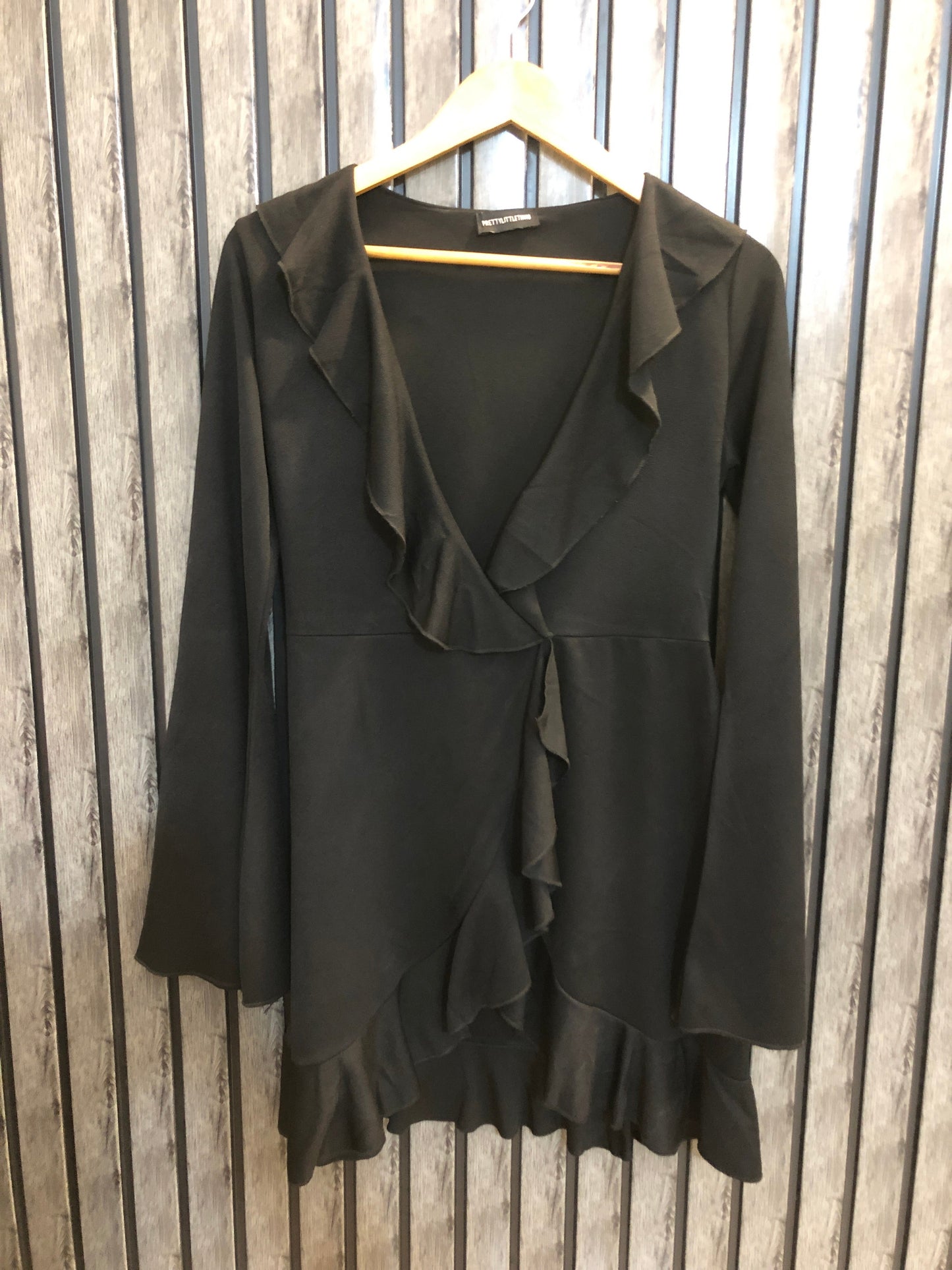 Chest 18  Length 32  Fabric Silk Jersey High-End Western Brand Long Top