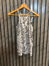 Chest 16  Length 25  Fabric Linen Classic Style Branded Western Women’s Sleeveless Top