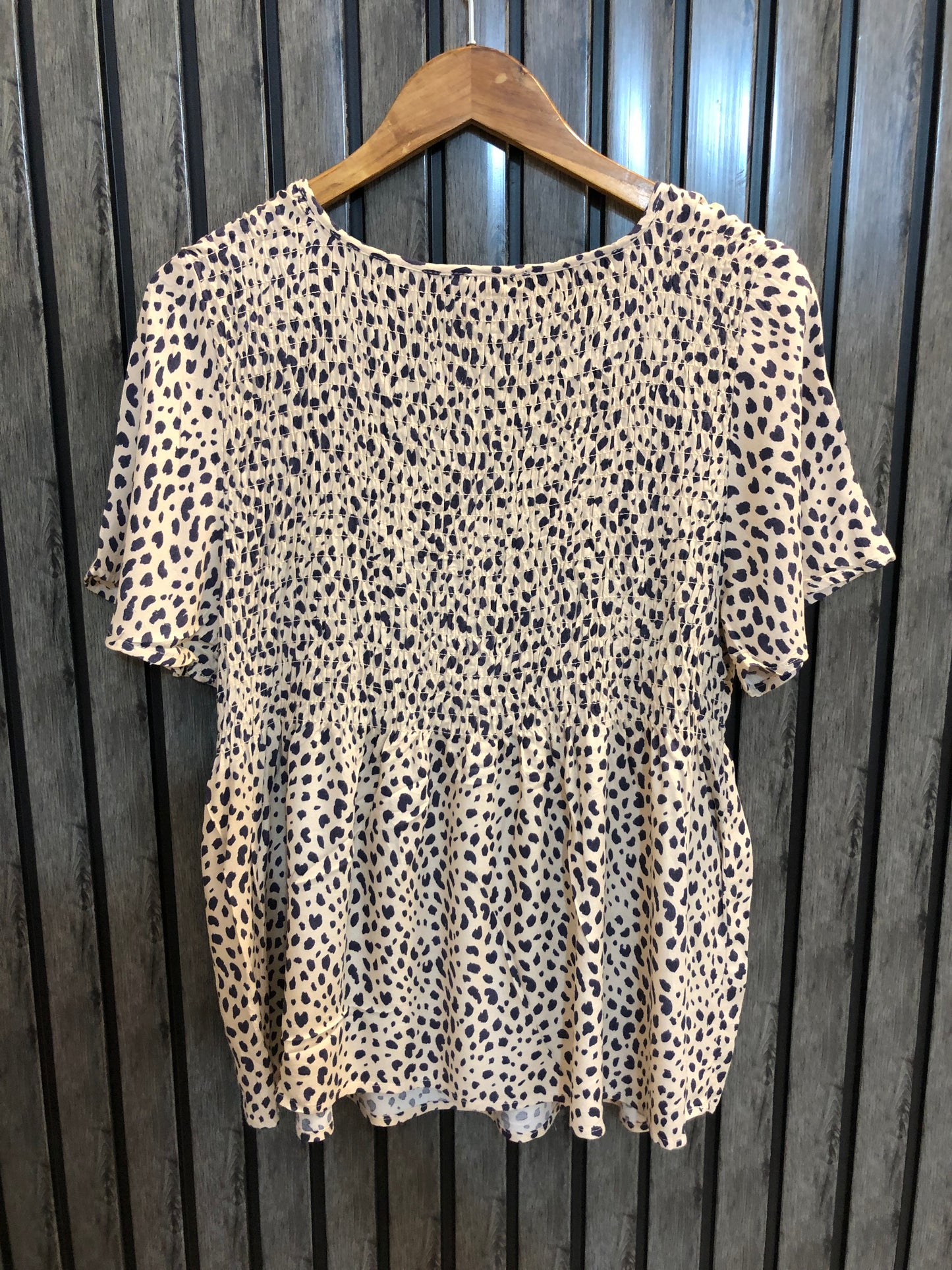 Chest Large to Xl  Length 26  Fabric Rayon Imported Western Branded Half Sleeves Top for Girls