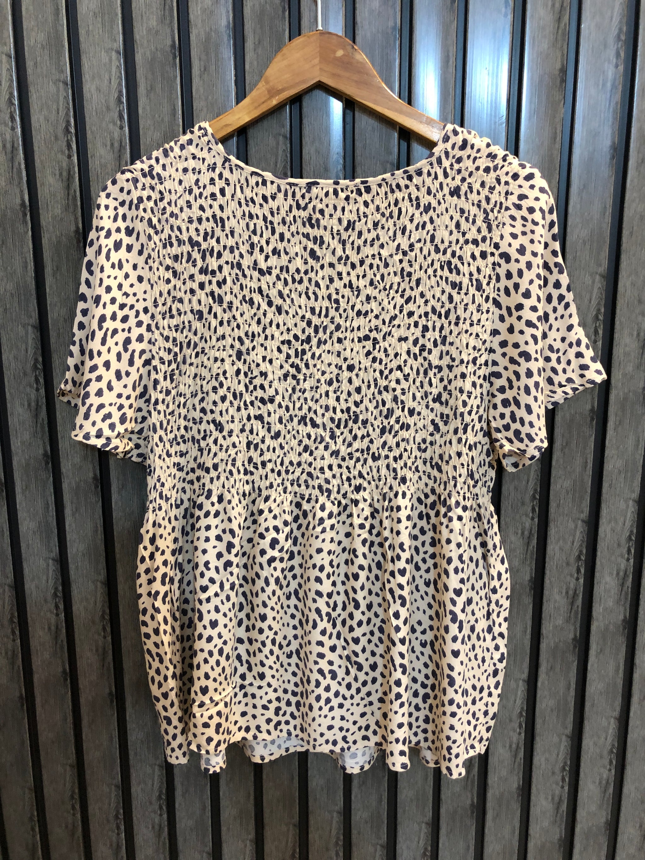 Chest Large to Xl  Length 26  Fabric Rayon Imported Western Branded Half Sleeves Top for Girls