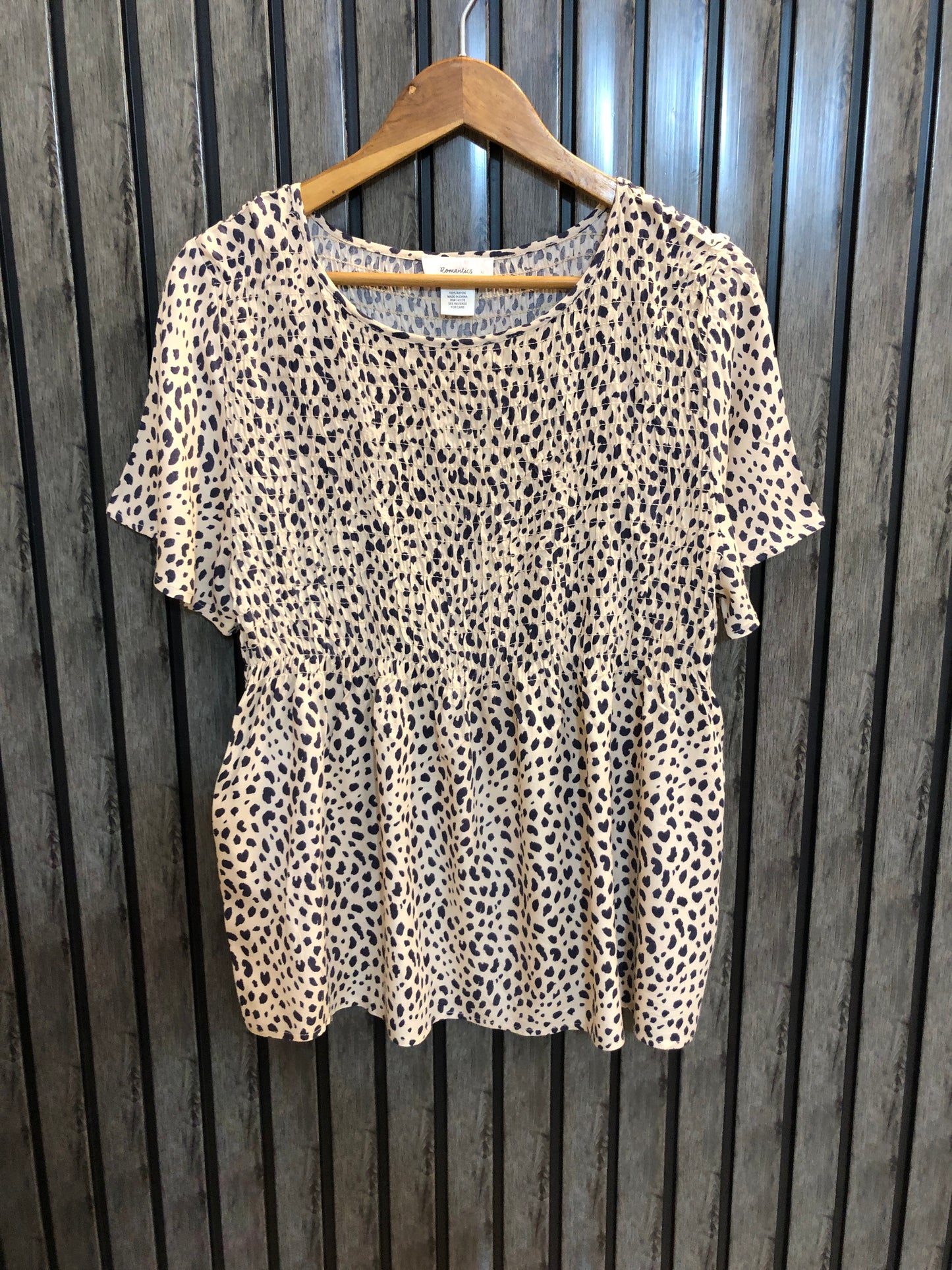 Chest Large to Xl  Length 26  Fabric Rayon Imported Western Branded Half Sleeves Top for Girls