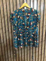 Chest Small  Length 25  Fabric Linen High Quality Imported Western Half Sleeves Ladies Top