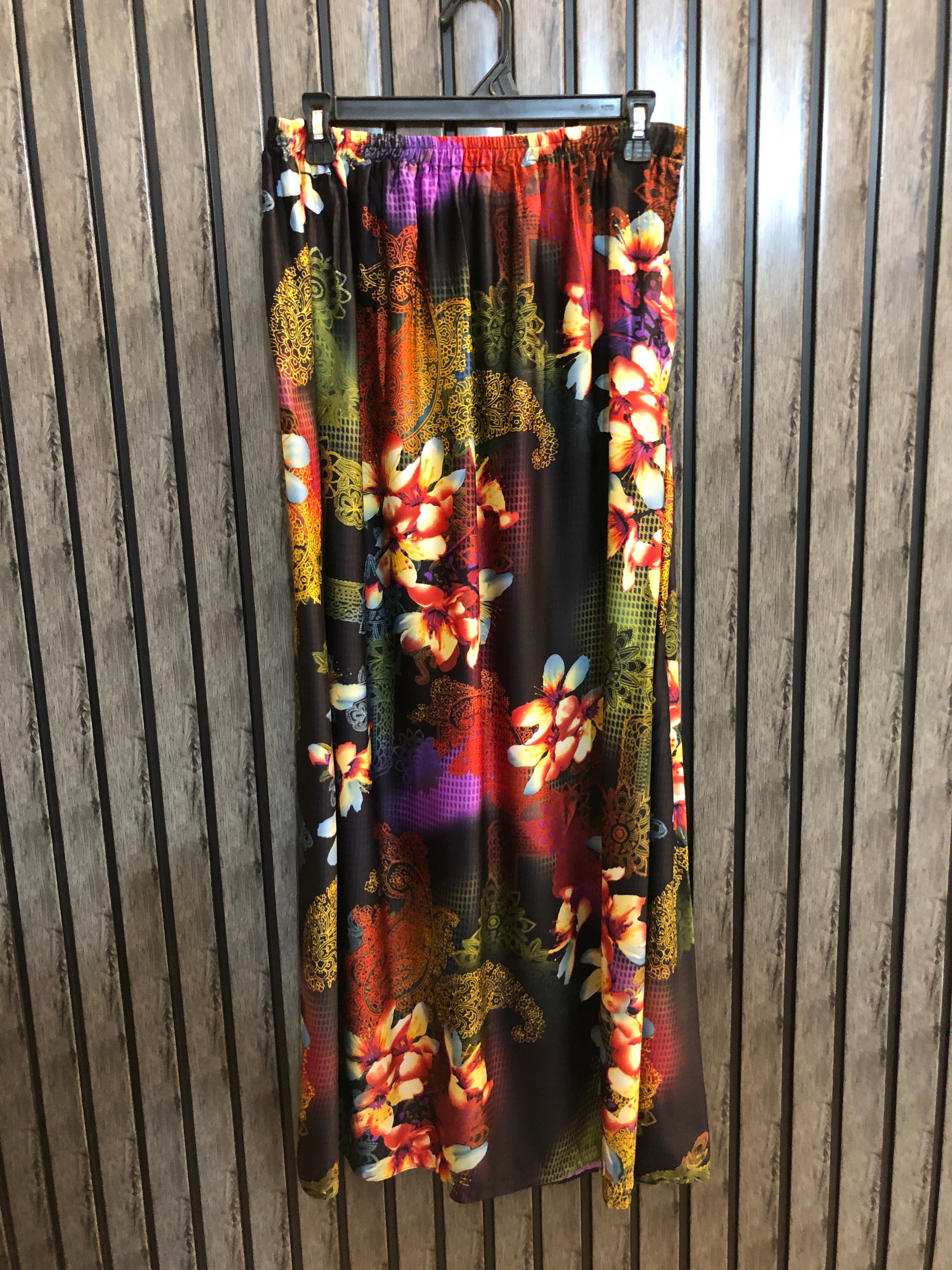 Waist 32   Length 39  Fabric Silk High Quality Western Skirt – Export Leftover