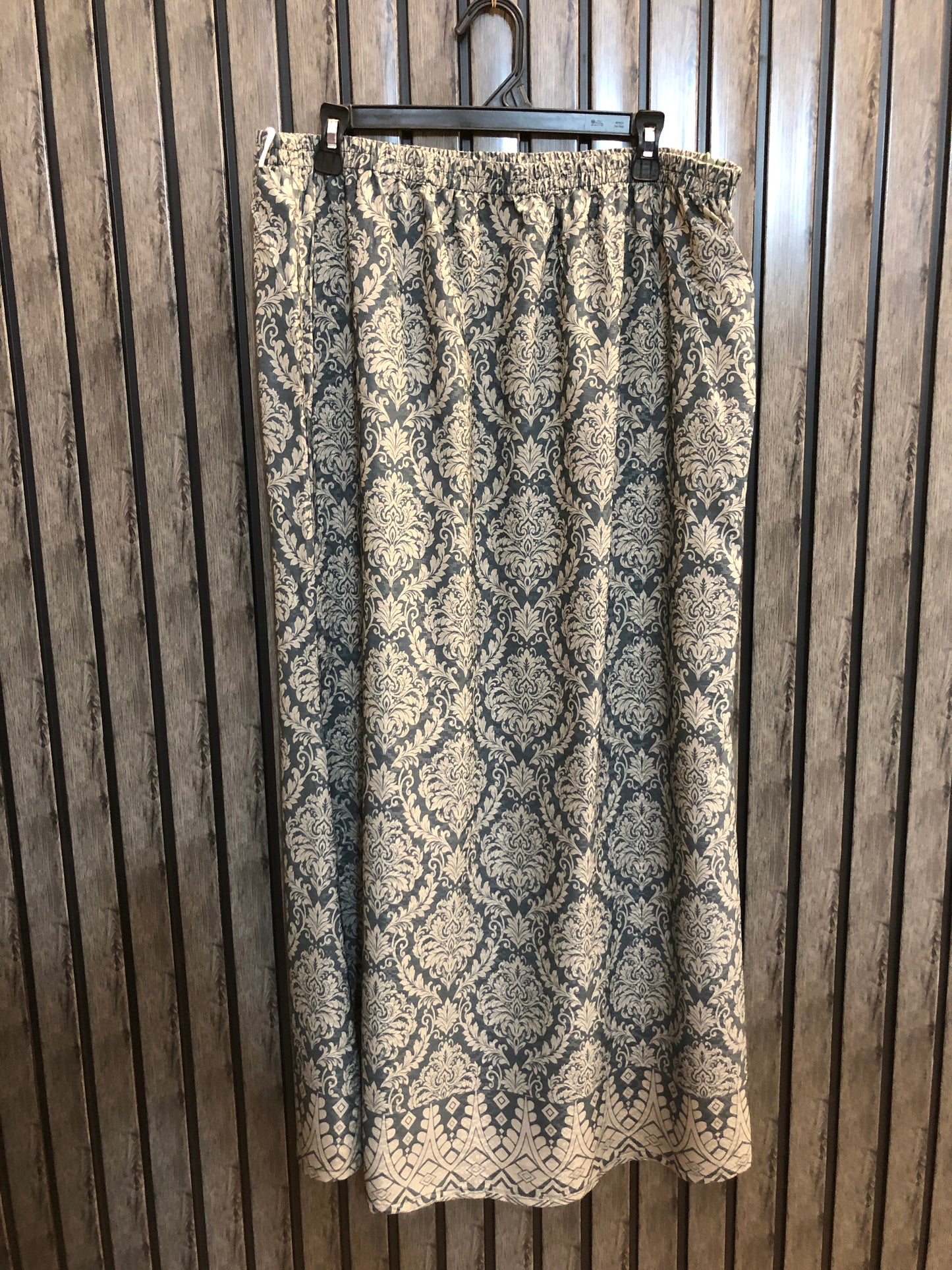 Waist 38 Length 39  Fabric Silk Elegant Western Skirt for Day & Night Look