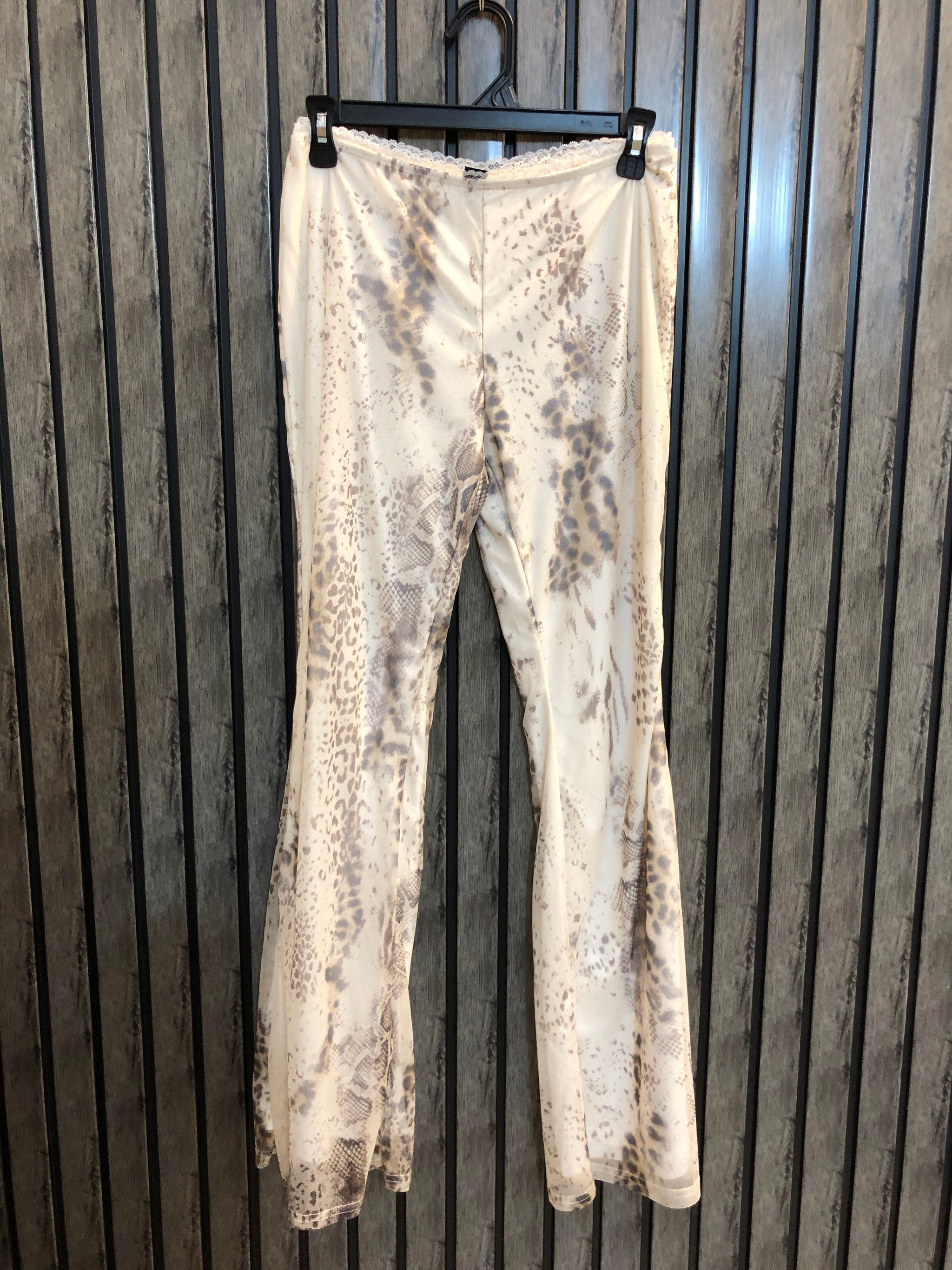 Waist 32  Length 39  Fabric Net Jersey Imported Chic Western Women’s Trouser